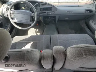 1993 Ford Taurus z VIN 1FALP5348PG189055, wystawiony jako Copart lot #58589175 z przebiegiem 45 421 mil mil oraz Tytuł czysty. Historia ofert i sprzedaży dostępna na DreamBid. Obrazek 8.