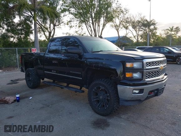 2015 Chevrolet Silverado 1500 LT with VIN 1GCVKREC3FZ241773, listed as a IAAI auction lot 42054178 with 146,304 mi miles. Bid and sale history available at carsss.com. Image 1.