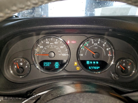2018 Jeep Wrangler JK Unlimited Sport with VIN 1C4BJWDG7JL814436, listed as a Copart auction lot 45557095 with 67,755 mi miles and Salvage Title. Bid and sale history available at carsss.com. Image 9.