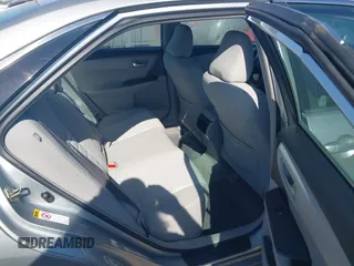 2017 Toyota Camry XLE with VIN 4T1BF1FK3HU629953, listed as a IAAI auction lot 42012261 with 95,199 mi miles. Bid and sale history available at carsss.com. Image 8.