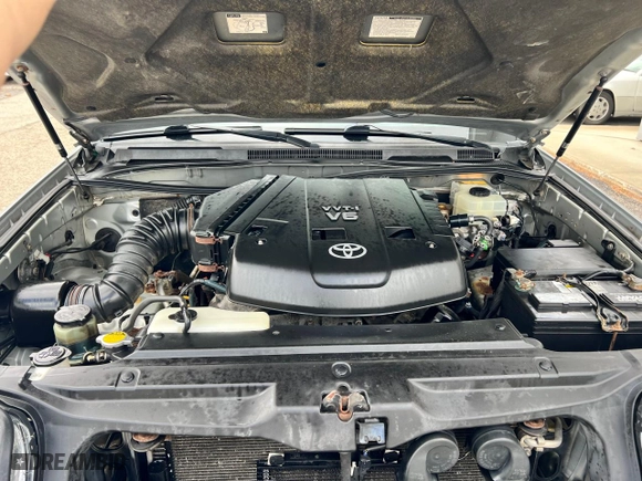 2004 Toyota 4Runner Limited with VIN JTEBU17R740041962, listed as a Copart auction lot 53695925 with 256,649 mi miles and Clean Title. Bid and sale history available at carsss.com. Image 7.