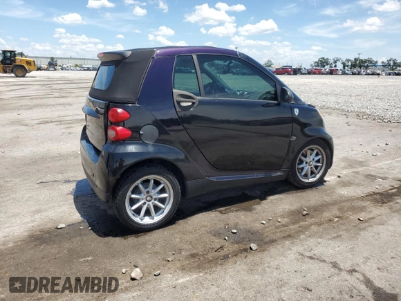 2009 Smart fortwo Passion with VIN WMEEK31X99K296913, listed as a Copart auction lot 61491365 with 93,211 mi miles and Salvage title. Bid and sale history available at DreamBid. Image 3.