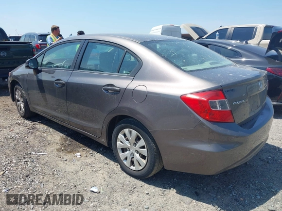 2012 Honda Civic LX z VIN 19XFB2F52CE076933, wystawiony jako IAAI lot #42149375 z przebiegiem 155 496 mil mil oraz . Historia ofert i sprzedaży dostępna na DreamBid. Obrazek 3.