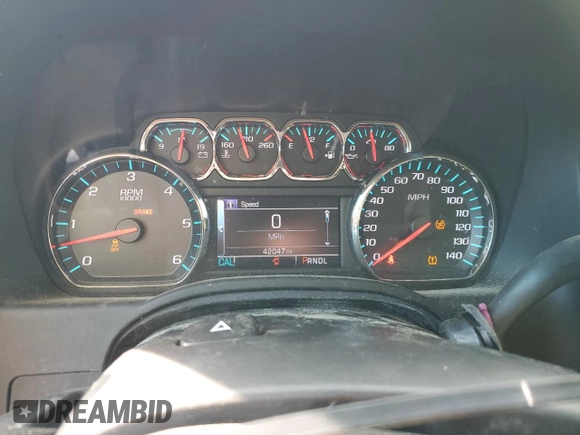 2018 Chevrolet Suburban LT z VIN 1GNSKHKC3JR136930, wystawiony jako Copart lot #54765635 z przebiegiem 42 047 mil mil oraz Czysty tytuł • Clean title. Historia ofert i sprzedaży dostępna na DreamBid. Obrazek 9.