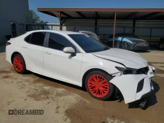 2019 Toyota Camry LE with VIN 4T1B11HK4KU718014, listed as a Copart auction lot 50879965 with 87,707 mi miles and Clean Title. Bid and sale history available at carsss.com. Image 4.