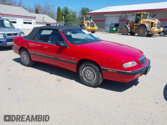1993 Chrysler LeBaron z VIN 1C3XU4530PF503990, wystawiony jako IAAI lot #42140972 z przebiegiem 100 470 mil mil oraz . Historia ofert i sprzedaży dostępna na DreamBid. Obrazek 1.