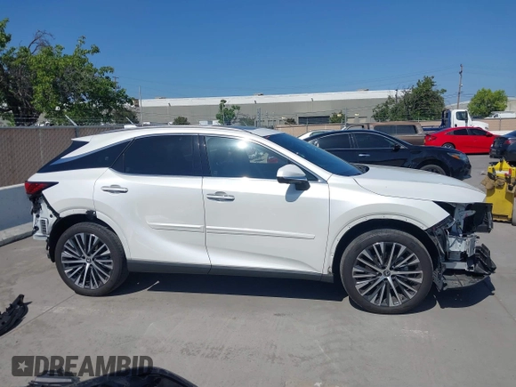 2024 Lexus RX 350 with VIN JTJCHMAA3R2012338, listed as a IAAI auction lot 42195076 with 22,993 mi miles and . Bid and sale history available at DreamBid. Image 14.