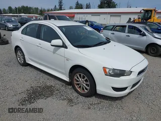 2010 Mitsubishi Lancer ES z VIN JA32U2FU0AU027291, wystawiony jako IAAI lot #42207686 z przebiegiem 96 332 mil mil oraz . Historia ofert i sprzedaży dostępna na DreamBid. Obrazek 1.