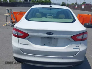 2016 Ford Fusion SE with VIN 3FA6P0H92GR173169, listed as a IAAI auction lot 42164602 with 65,808 mi miles and . Bid and sale history available at carsss.com. Image 16.