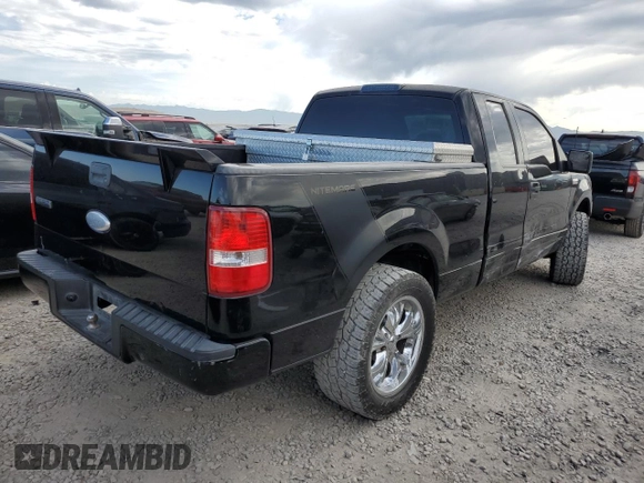 2006 Ford F-150 STX with VIN 1FTRX12W46KC19017, listed as a Copart auction lot 60231105 with 211,864 mi miles and Salvage title. Bid and sale history available at DreamBid. Image 3.