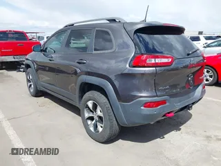 2017 Jeep Cherokee Trailhawk с VIN 1C4PJMBS6HW597794, выставлен на аукционе IAAI как лот 41750977 с пробегом 47 313 миль миль и . История ставок и продаж доступна на DreamBid. Изображение 3.