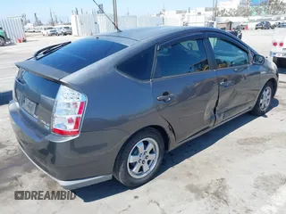 2007 Toyota Prius with VIN JTDKB20U073272767, listed as a IAAI auction lot 42520125 with 290,808 mi miles and . Bid and sale history available at DreamBid. Image 4.