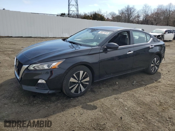 2022 Nissan Altima 2.5 SV with VIN 1N4BL4DV6NN399056, listed as a Copart auction lot 49511615 with 21,413 mi miles and Salvage Title. Bid and sale history available at carsss.com. Image 1.