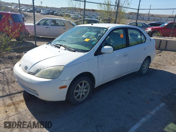 2003 Toyota Prius with VIN JT2BK18U130078557, listed as a IAAI auction lot 42099177 with 135,894 mi miles. Bid and sale history available at carsss.com. Image 2.