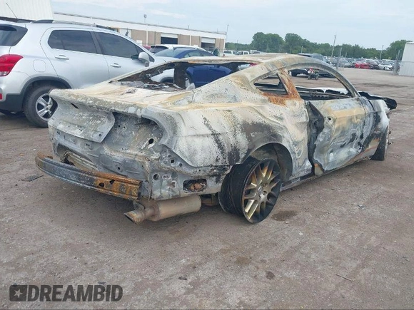 2019 Ford Mustang EcoBoost with VIN 1FA6P8THXK5188611, listed as a IAAI auction lot 41474555 with Not provided miles and . Bid and sale history available at DreamBid. Image 4.