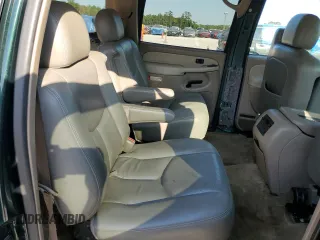 2003 Chevrolet Suburban LT with VIN 3GNEC16Z83G285871, listed as a Copart auction lot 75755484 with 0 mi miles and Clean Title. Bid and sale history available at carsss.com. Image 11.