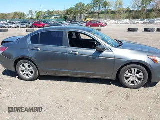 2009 Honda Accord LX-P z VIN 1HGCP26419A020281, wystawiony jako IAAI lot #42160526 z przebiegiem 124 473 mil mil oraz . Historia ofert i sprzedaży dostępna na DreamBid. Obrazek 13.