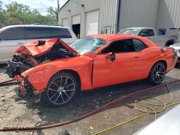 2017 Dodge Challenger R/T Scat Pack with VIN 2C3CDZFJ7HH578517, listed as a Copart auction lot 49333994 with 76,300 mi miles and Salvage Title. Bid and sale history available at carsss.com. Image 1.
