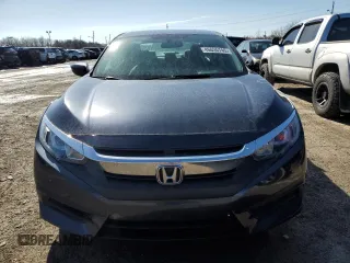 2017 Honda Civic LX z VIN 19XFC2F52HE054287, wystawiony jako Copart lot #46635745 z przebiegiem 67 424 mil mil oraz Nie do naprawy • Non repairable. Historia ofert i sprzedaży dostępna na DreamBid. Obrazek 5.