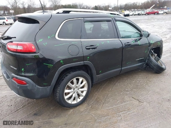 2017 Jeep Cherokee Limited with VIN 1C4PJMDS4HW637996, listed as a IAAI auction lot 41578137 with 61,846 mi miles. Bid and sale history available at carsss.com. Image 4.