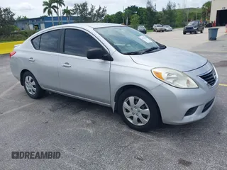 2013 Nissan Versa SV with VIN 3N1CN7AP5DL819164, listed as a IAAI auction lot 42731285 with 155,858 mi miles and . Bid and sale history available at DreamBid. Image 1.