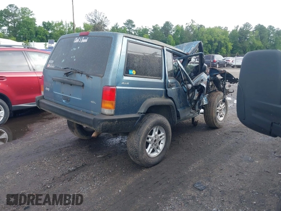 1997 Jeep Cherokee SE with VIN 1J4FJ28S4VL547975, listed as a IAAI auction lot 42363966 with Not provided miles and . Bid and sale history available at DreamBid. Image 4.