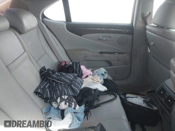 2007 Lexus LS 460 with VIN JTHBL46FX75007410, listed as a IAAI auction lot 42272303 with Not Provided miles and . Bid and sale history available at DreamBid. Image 8.