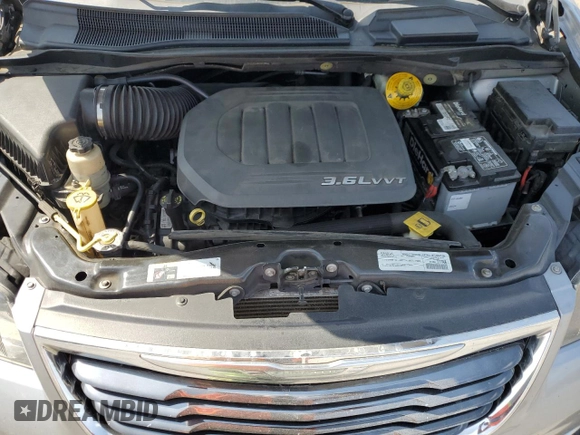 2015 Chrysler Town & Country S with VIN 2C4RC1HG3FR675622, listed as a Copart auction lot 54154035 with 167,841 mi miles and Clean Title. Bid and sale history available at carsss.com. Image 12.