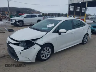 2023 Toyota Corolla LE z VIN 5YFB4MDE1PP006075, wystawiony jako IAAI lot #41622073 z przebiegiem 66 703 mil mil oraz . Historia ofert i sprzedaży dostępna na DreamBid. Obrazek 2.