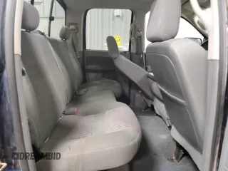 2006 Dodge 3500 SLT z VIN 3D7LX38C06G242855, wystawiony jako Copart lot #50630325 z przebiegiem 208 246 mil mil oraz Czysty tytuł • Clean title. Historia ofert i sprzedaży dostępna na DreamBid. Obrazek 10.