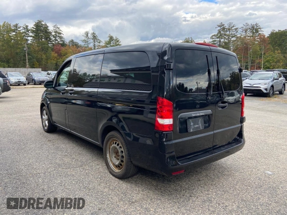 2017 Mercedes-Benz Metris Passenger z VIN WD4PG2EE3H3335246, wystawiony jako Copart lot #82755184 z przebiegiem 180 662 mil mil oraz . Historia ofert i sprzedaży dostępna na DreamBid. Obrazek 3.