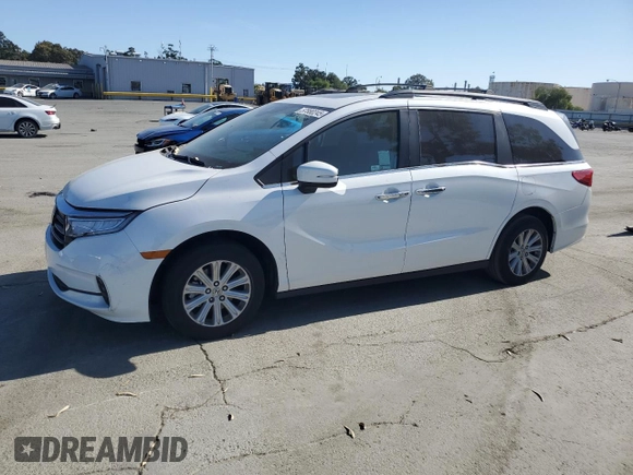 2024 Honda Odyssey EX-L z VIN 5FNRL6H65RB047405, wystawiony jako Copart lot #57880245 z przebiegiem Nie podano mil oraz Czysty tytuł • Clean title. Historia ofert i sprzedaży dostępna na DreamBid. Obrazek 1.