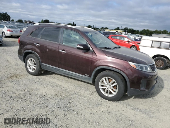 2015 Kia Sorento LX with VIN 5XYKTDA79FG601302, listed as a Copart auction lot 54741975 with 161,713 mi miles and Clean Title. Bid and sale history available at carsss.com. Image 4.