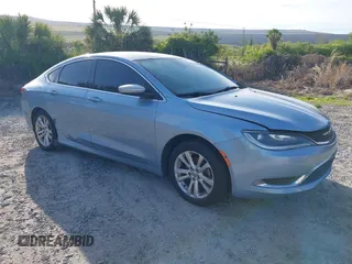 2015 Chrysler 200 Limited with VIN 1C3CCCAB9FN652573, listed as a IAAI auction lot 42073153 with 186,116 mi miles. Bid and sale history available at carsss.com. Image 1.
