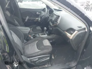 2017 Jeep Cherokee Sport with VIN 1C4PJMAB3HW599844, listed as a IAAI auction lot 41612508 with 112,237 mi miles. Bid and sale history available at carsss.com. Image 5.