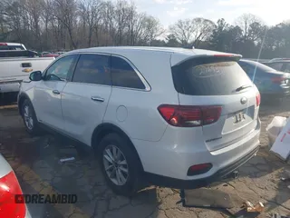 2019 Kia Sorento LX V6 with VIN 5XYPGDA54KG440649, listed as a IAAI auction lot 41843180 with 171,653 mi miles. Bid and sale history available at carsss.com. Image 3.