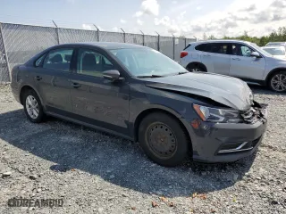 2018 Volkswagen Passat 2.0T S with VIN 1VWAA7A32JC031105, listed as a Copart auction lot 40646454 with 175,621 mi miles and Salvage Title. Bid and sale history available at carsss.com. Image 4.