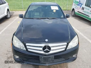 2010 Mercedes-Benz C 300 Sport z VIN WDDGF8BB9AR124264, wystawiony jako IAAI lot #42075919 z przebiegiem 210 433 mil mil oraz . Historia ofert i sprzedaży dostępna na DreamBid. Obrazek 12.