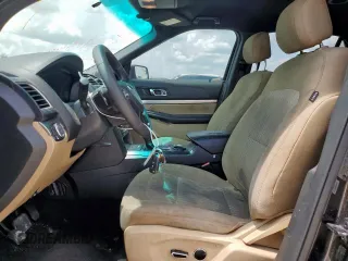 2017 Ford Explorer z VIN 1FM5K7BH4HGA15773, wystawiony jako Copart lot #60110575 z przebiegiem 99 122 mil mil oraz Szkoda całkowita • Salvage title. Historia ofert i sprzedaży dostępna na DreamBid. Obrazek 7.