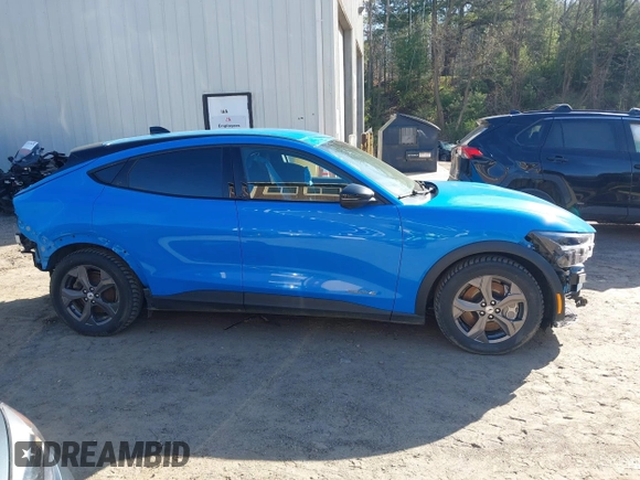 2023 Ford Mustang Mach-E Select z VIN 3FMTK1SS3PMA28535, wystawiony jako IAAI lot #42127075 z przebiegiem 28 092 mil mil oraz . Historia ofert i sprzedaży dostępna na DreamBid. Obrazek 14.