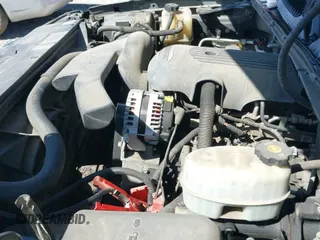 2005 Chevrolet Avalanche Z71 z VIN 3GNEK12Z05G131585, wystawiony jako IAAI lot #41710355 z przebiegiem Nie podano mil oraz . Historia ofert i sprzedaży dostępna na DreamBid. Obrazek 19.