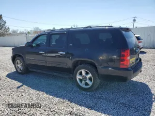 2007 Chevrolet Suburban LTZ with VIN 1GNFK16387R401188, listed as a Copart auction lot 53792485 with 330,884 mi miles and Clean Title. Bid and sale history available at carsss.com. Image 2.
