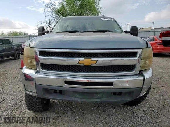 2013 Chevrolet Silverado 1500 LT with VIN 3GCPKSE76DG158516, listed as a Copart auction lot 47110195 with 182,033 mi miles and Salvage Title. Bid and sale history available at DreamBid. Image 10.