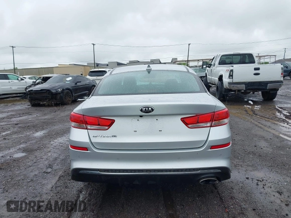 2020 Kia Optima LX z VIN 5XXGT4L37LG400711, wystawiony jako IAAI lot #42333957 z przebiegiem 30 000 mil mil oraz . Historia ofert i sprzedaży dostępna na DreamBid. Obrazek 16.