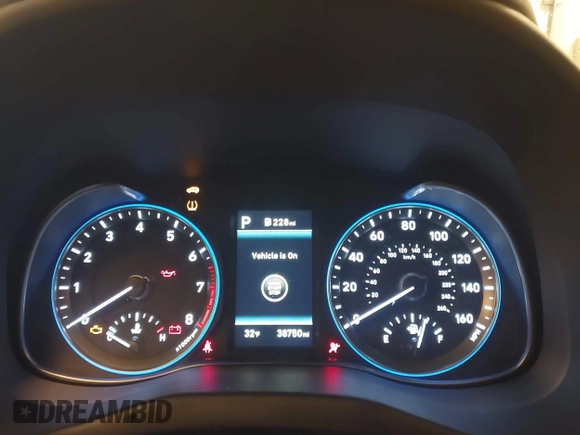 2021 Hyundai Kona Ultimate with VIN KM8K5CA55MU686696, listed as a IAAI auction lot 41347527 with 38,750 mi miles. Bid and sale history available at carsss.com. Image 7.