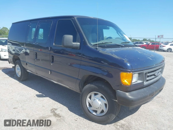 2004 Ford Econoline Cargo z VIN 1FTNE24L64HA94495, wystawiony jako IAAI lot #42294791 z przebiegiem 139 453 mil mil oraz . Historia ofert i sprzedaży dostępna na DreamBid. Obrazek 1.