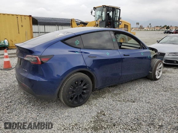 2021 Tesla Model Y Long Range with VIN 5YJYGDEEXMF213376, listed as a Copart auction lot 39659674 with 76,110 mi miles and Salvage Title. Bid and sale history available at DreamBid. Image 3.