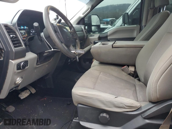 2018 Ford F-350 XL с VIN 1FT8W3DT7JEB64809, выставлен на аукционе Copart как лот 41604065 с пробегом 253 019 миль миль и Списание • Salvage title. История ставок и продаж доступна на DreamBid. Изображение 7.