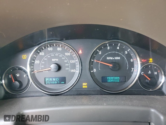 2006 Jeep Commander with VIN 1J8HH48K66C248620, listed as a Copart auction lot 51569855 with 254,667 mi miles and Salvage title. Bid and sale history available at DreamBid. Image 9.