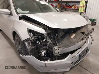 2018 Nissan Altima 2.5 SR with VIN 1N4AL3AP5JC294624, listed as a IAAI auction lot 41701907 with 89,340 mi miles. Bid and sale history available at carsss.com. Image 6.
